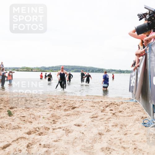 21.06.2026 - Viking Triathlon Michael Strokosch http://msf.ph/oto/9824977 21.06.2026 10:31:18 Schwimmen 14, 98, 569, 637 meine-sportfotos.de