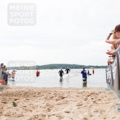 21.06.2026 - Viking Triathlon Michael Strokosch http://msf.ph/oto/9825184 21.06.2026 10:32:42 Schwimmen 447, 500 meine-sportfotos.de