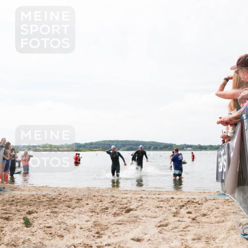 21.06.2026 - Viking Triathlon Michael Strokosch http://msf.ph/oto/9825194 21.06.2026 10:32:46 Schwimmen 447, 500 meine-sportfotos.de