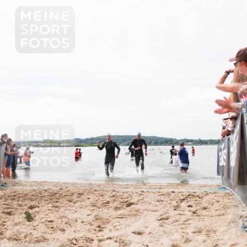 21.06.2026 - Viking Triathlon Michael Strokosch http://msf.ph/oto/9825198 21.06.2026 10:32:47 Schwimmen 447, 500 meine-sportfotos.de