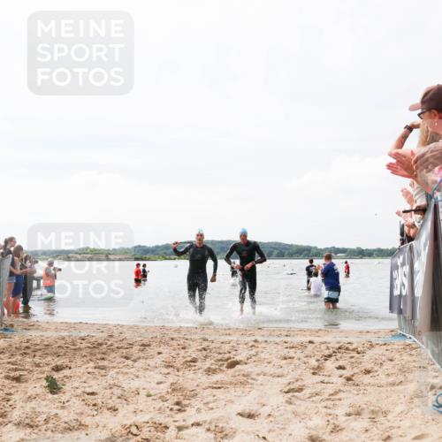 21.06.2026 - Viking Triathlon Michael Strokosch http://msf.ph/oto/9825199 21.06.2026 10:32:47 Schwimmen 447, 500 meine-sportfotos.de
