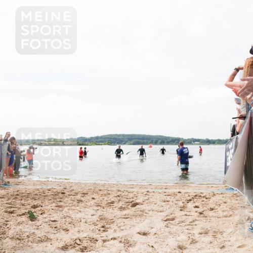 21.06.2026 - Viking Triathlon Michael Strokosch http://msf.ph/oto/9825209 21.06.2026 10:32:51 Schwimmen 126, 447, 500 meine-sportfotos.de