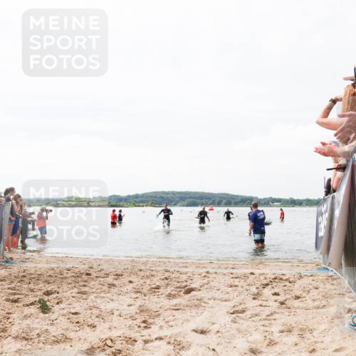 21.06.2026 - Viking Triathlon Michael Strokosch http://msf.ph/oto/9825210 21.06.2026 10:32:51 Schwimmen 126, 447, 500 meine-sportfotos.de