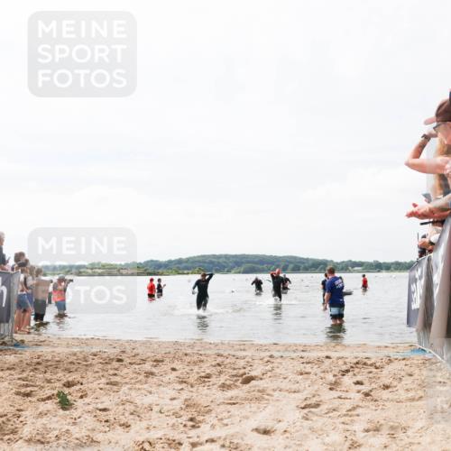 21.06.2026 - Viking Triathlon Michael Strokosch http://msf.ph/oto/9825219 21.06.2026 10:32:54 Schwimmen 126, 447, 500, 644 meine-sportfotos.de