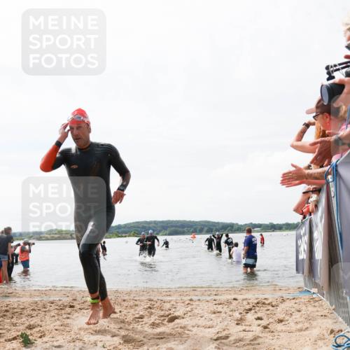 21.06.2026 - Viking Triathlon Michael Strokosch http://msf.ph/oto/9825245 21.06.2026 10:33:03 Schwimmen 114, 126, 269, 644 meine-sportfotos.de