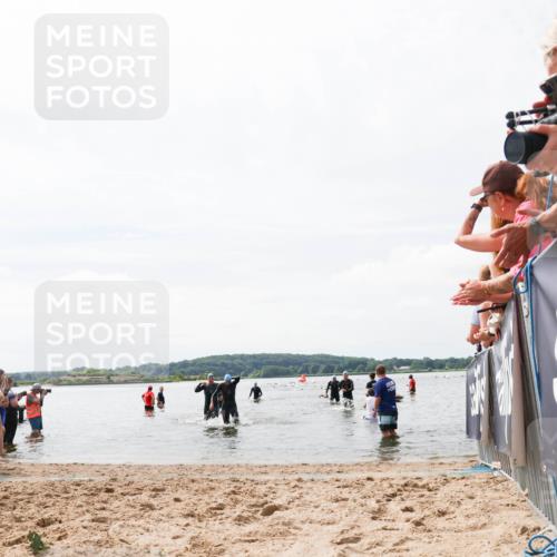 21.06.2026 - Viking Triathlon Michael Strokosch http://msf.ph/oto/9825250 21.06.2026 10:33:04 Schwimmen 114, 126, 269, 383, 644 meine-sportfotos.de