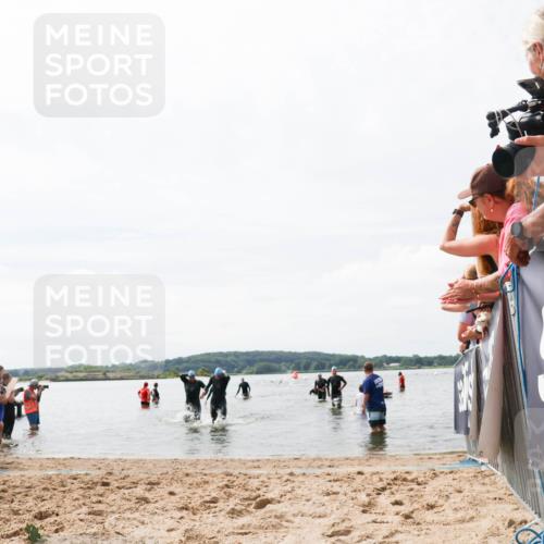 21.06.2026 - Viking Triathlon Michael Strokosch http://msf.ph/oto/9825253 21.06.2026 10:33:05 Schwimmen 114, 269, 383, 644 meine-sportfotos.de