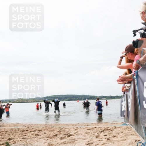 21.06.2026 - Viking Triathlon Michael Strokosch http://msf.ph/oto/9825255 21.06.2026 10:33:06 Schwimmen 114, 269, 383, 644 meine-sportfotos.de