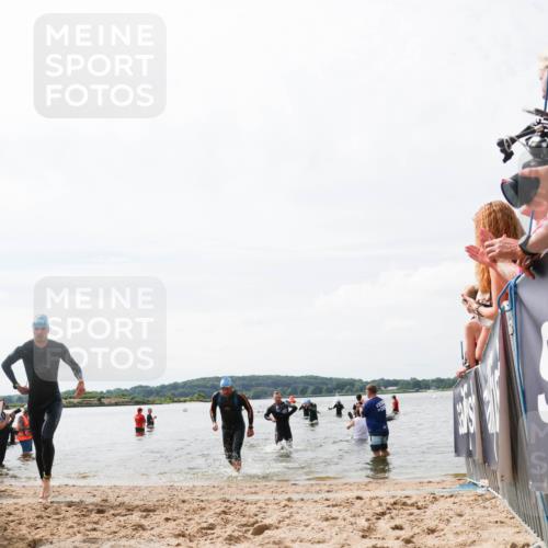 21.06.2026 - Viking Triathlon Michael Strokosch http://msf.ph/oto/9825300 21.06.2026 10:33:21 Schwimmen 109, 238, 579, 625 meine-sportfotos.de