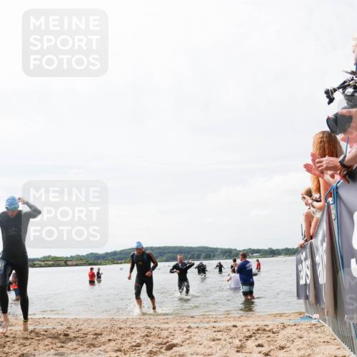 21.06.2026 - Viking Triathlon Michael Strokosch http://msf.ph/oto/9825301 21.06.2026 10:33:21 Schwimmen 109, 238, 579, 625 meine-sportfotos.de