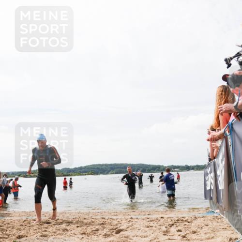 21.06.2026 - Viking Triathlon Michael Strokosch http://msf.ph/oto/9825307 21.06.2026 10:33:23 Schwimmen 109, 238, 579, 625 meine-sportfotos.de