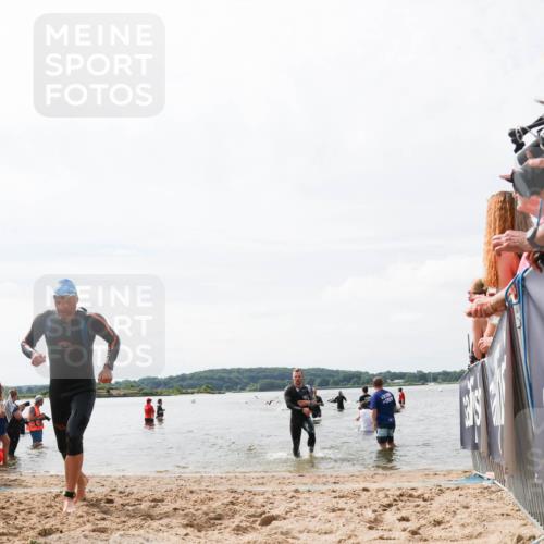 21.06.2026 - Viking Triathlon Michael Strokosch http://msf.ph/oto/9825308 21.06.2026 10:33:24 Schwimmen 109, 238, 579, 625 meine-sportfotos.de