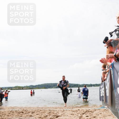 21.06.2026 - Viking Triathlon Michael Strokosch http://msf.ph/oto/9825313 21.06.2026 10:33:25 Schwimmen 109, 238, 579, 625 meine-sportfotos.de