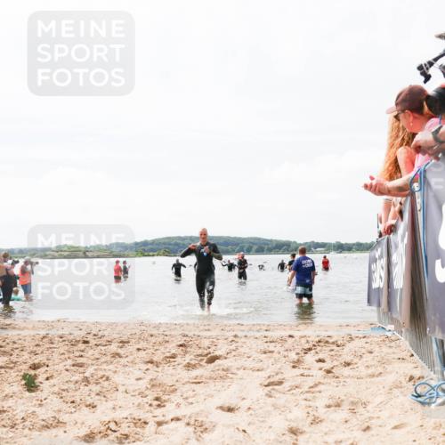 21.06.2026 - Viking Triathlon Michael Strokosch http://msf.ph/oto/9825343 21.06.2026 10:33:35 Schwimmen 446 meine-sportfotos.de