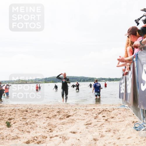 21.06.2026 - Viking Triathlon Michael Strokosch http://msf.ph/oto/9825344 21.06.2026 10:33:36 Schwimmen 446 meine-sportfotos.de
