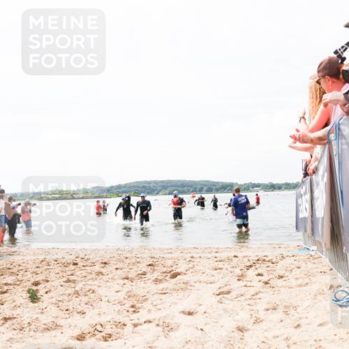 21.06.2026 - Viking Triathlon Michael Strokosch http://msf.ph/oto/9825359 21.06.2026 10:33:41 Schwimmen 62, 180, 392, 446, 537 meine-sportfotos.de