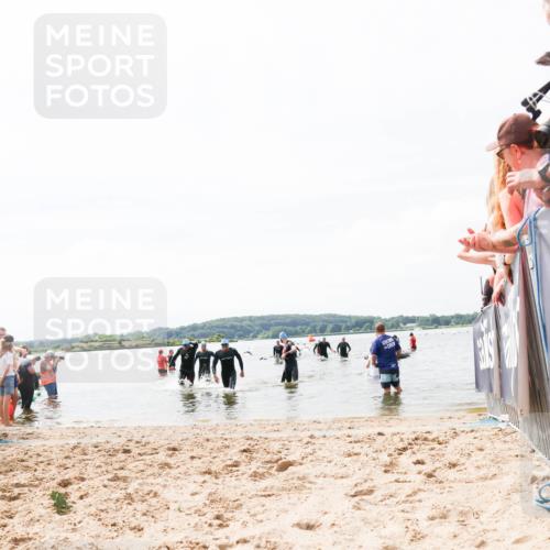21.06.2026 - Viking Triathlon Michael Strokosch http://msf.ph/oto/9825361 21.06.2026 10:33:41 Schwimmen 62, 180, 392, 446, 537 meine-sportfotos.de
