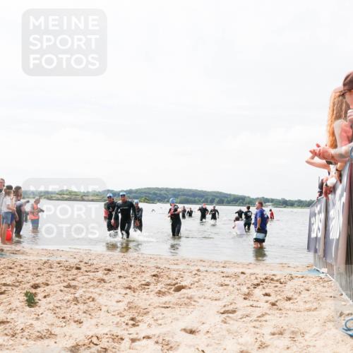 21.06.2026 - Viking Triathlon Michael Strokosch http://msf.ph/oto/9825368 21.06.2026 10:33:44 Schwimmen 62, 180, 392, 537 meine-sportfotos.de