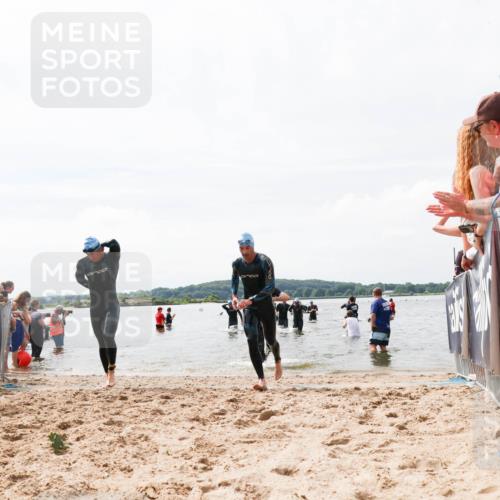 21.06.2026 - Viking Triathlon Michael Strokosch http://msf.ph/oto/9825381 21.06.2026 10:33:48 Schwimmen 62, 180, 249, 392, 410, 537 meine-sportfotos.de
