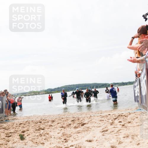 21.06.2026 - Viking Triathlon Michael Strokosch http://msf.ph/oto/9825398 21.06.2026 10:33:54 Schwimmen 28, 62, 180, 249, 265, 410, 524, 537 meine-sportfotos.de