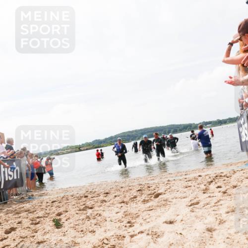 21.06.2026 - Viking Triathlon Michael Strokosch http://msf.ph/oto/9825399 21.06.2026 10:33:54 Schwimmen 28, 62, 180, 249, 265, 410, 524, 537 meine-sportfotos.de