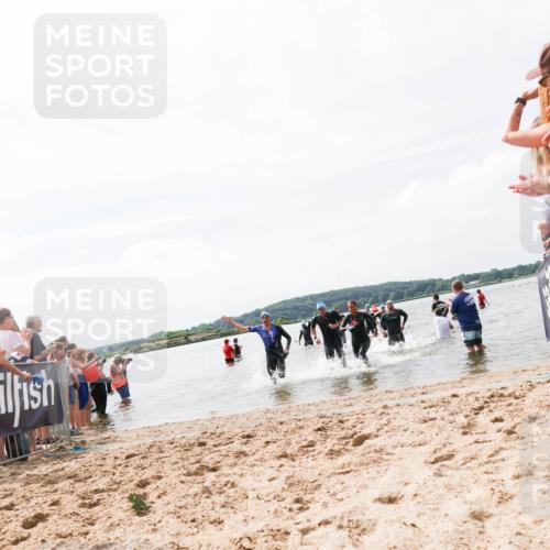 21.06.2026 - Viking Triathlon Michael Strokosch http://msf.ph/oto/9825400 21.06.2026 10:33:54 Schwimmen 28, 62, 180, 249, 265, 410, 524, 537 meine-sportfotos.de