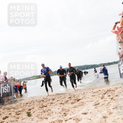 21.06.2026 - Viking Triathlon Michael Strokosch http://msf.ph/oto/9825406 21.06.2026 10:33:56 Schwimmen 28, 249, 265, 410, 524, 537 meine-sportfotos.de