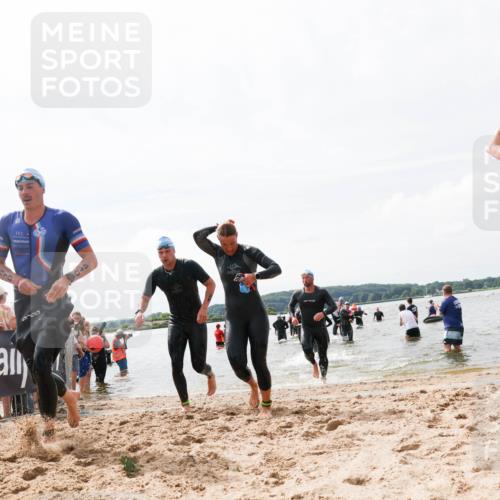 21.06.2026 - Viking Triathlon Michael Strokosch http://msf.ph/oto/9825411 21.06.2026 10:33:58 Schwimmen 28, 249, 265, 343, 410, 524 meine-sportfotos.de