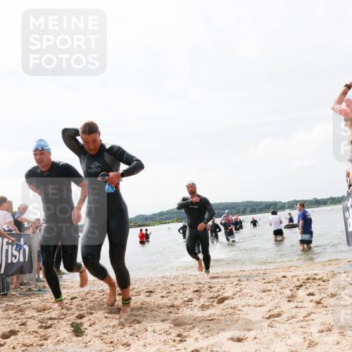 21.06.2026 - Viking Triathlon Michael Strokosch http://msf.ph/oto/9825413 21.06.2026 10:33:59 Schwimmen 28, 102, 249, 265, 343, 410, 524 meine-sportfotos.de