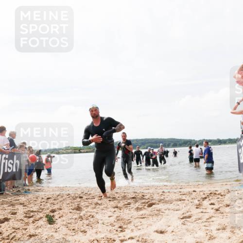 21.06.2026 - Viking Triathlon Michael Strokosch http://msf.ph/oto/9825416 21.06.2026 10:34:00 Schwimmen 28, 102, 249, 265, 343, 410, 524 meine-sportfotos.de