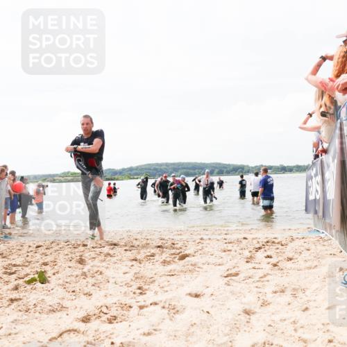 21.06.2026 - Viking Triathlon Michael Strokosch http://msf.ph/oto/9825421 21.06.2026 10:34:01 Schwimmen 28, 102, 154, 249, 265, 343, 410, 524, 660 meine-sportfotos.de