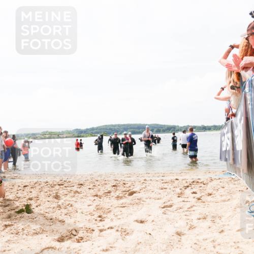 21.06.2026 - Viking Triathlon Michael Strokosch http://msf.ph/oto/9825424 21.06.2026 10:34:02 Schwimmen 28, 102, 154, 249, 265, 343, 410, 524, 660 meine-sportfotos.de