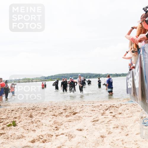 21.06.2026 - Viking Triathlon Michael Strokosch http://msf.ph/oto/9825426 21.06.2026 10:34:03 Schwimmen 28, 102, 154, 265, 343, 432, 524, 660, 664 meine-sportfotos.de