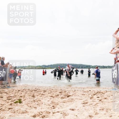 21.06.2026 - Viking Triathlon Michael Strokosch http://msf.ph/oto/9825429 21.06.2026 10:34:04 Schwimmen 28, 102, 154, 265, 343, 432, 524, 660, 664 meine-sportfotos.de