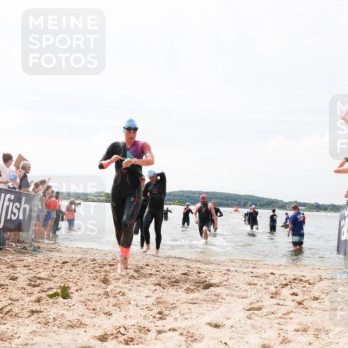 21.06.2026 - Viking Triathlon Michael Strokosch http://msf.ph/oto/9825445 21.06.2026 10:34:09 Schwimmen 102, 154, 221, 343, 432, 462, 660, 664 meine-sportfotos.de