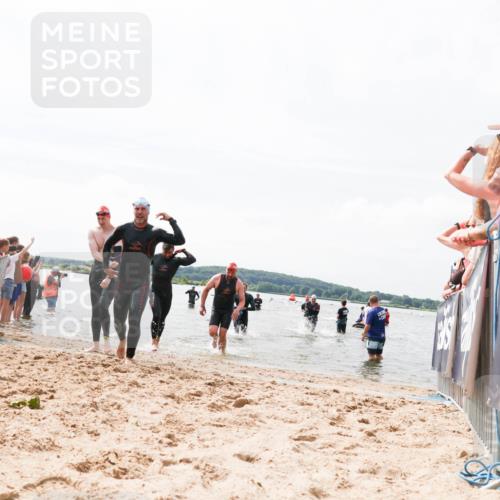 21.06.2026 - Viking Triathlon Michael Strokosch http://msf.ph/oto/9825450 21.06.2026 10:34:11 Schwimmen 47, 102, 154, 221, 343, 432, 462, 660, 664 meine-sportfotos.de