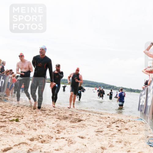 21.06.2026 - Viking Triathlon Michael Strokosch http://msf.ph/oto/9825453 21.06.2026 10:34:12 Schwimmen 47, 102, 154, 221, 343, 432, 462, 627, 660, 664 meine-sportfotos.de