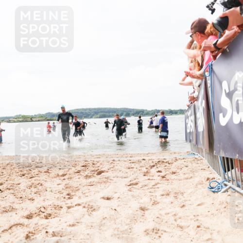 21.06.2026 - Viking Triathlon Michael Strokosch http://msf.ph/oto/9825494 21.06.2026 10:34:26 Schwimmen 30, 47, 90, 170, 576, 627 meine-sportfotos.de