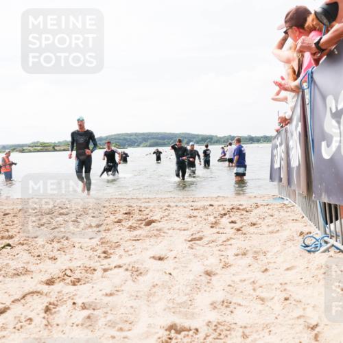 21.06.2026 - Viking Triathlon Michael Strokosch http://msf.ph/oto/9825497 21.06.2026 10:34:27 Schwimmen 30, 90, 170, 576, 627 meine-sportfotos.de