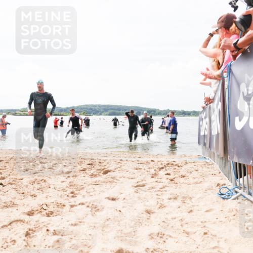 21.06.2026 - Viking Triathlon Michael Strokosch http://msf.ph/oto/9825499 21.06.2026 10:34:27 Schwimmen 30, 90, 170, 576, 627 meine-sportfotos.de