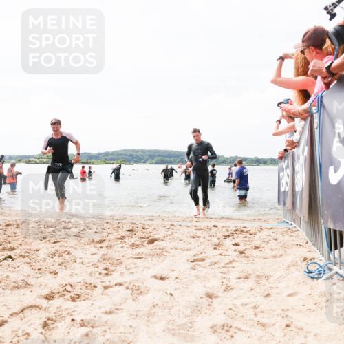 21.06.2026 - Viking Triathlon Michael Strokosch http://msf.ph/oto/9825506 21.06.2026 10:34:30 Schwimmen 30, 90, 170, 576 meine-sportfotos.de