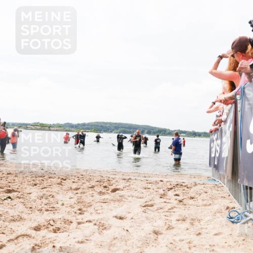 21.06.2026 - Viking Triathlon Michael Strokosch http://msf.ph/oto/9825527 21.06.2026 10:34:37 Schwimmen 30, 391, 653 meine-sportfotos.de