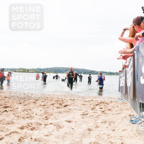 21.06.2026 - Viking Triathlon Michael Strokosch http://msf.ph/oto/9825535 21.06.2026 10:34:39 Schwimmen 391, 440, 653 meine-sportfotos.de