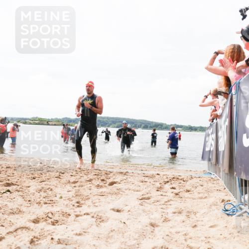 21.06.2026 - Viking Triathlon Michael Strokosch http://msf.ph/oto/9825542 21.06.2026 10:34:42 Schwimmen 51, 82, 391, 440, 653 meine-sportfotos.de