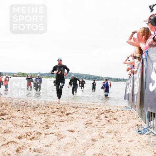 21.06.2026 - Viking Triathlon Michael Strokosch http://msf.ph/oto/9825549 21.06.2026 10:34:44 Schwimmen 51, 82, 391, 440, 653 meine-sportfotos.de