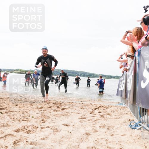 21.06.2026 - Viking Triathlon Michael Strokosch http://msf.ph/oto/9825551 21.06.2026 10:34:45 Schwimmen 51, 82, 118, 255, 391, 440, 653 meine-sportfotos.de
