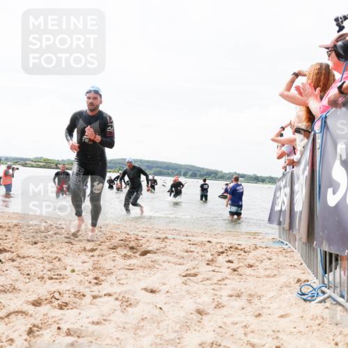 21.06.2026 - Viking Triathlon Michael Strokosch http://msf.ph/oto/9825552 21.06.2026 10:34:45 Schwimmen 51, 82, 118, 255, 391, 440, 653 meine-sportfotos.de