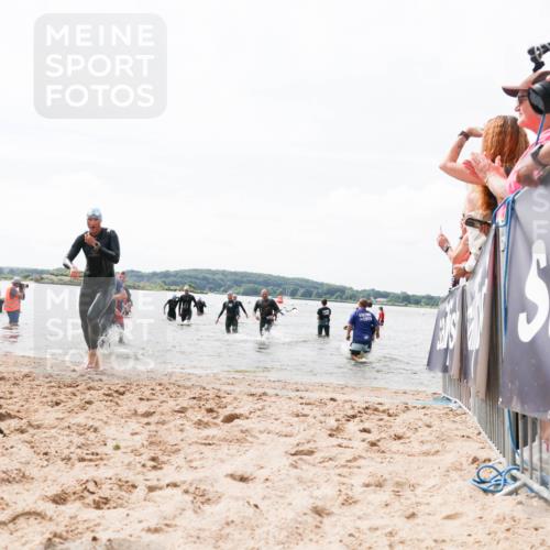 21.06.2026 - Viking Triathlon Michael Strokosch http://msf.ph/oto/9825557 21.06.2026 10:34:47 Schwimmen 51, 82, 118, 255, 391, 440, 653 meine-sportfotos.de
