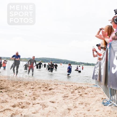 21.06.2026 - Viking Triathlon Michael Strokosch http://msf.ph/oto/9825561 21.06.2026 10:34:48 Schwimmen 51, 82, 118, 255, 386, 391, 440 meine-sportfotos.de