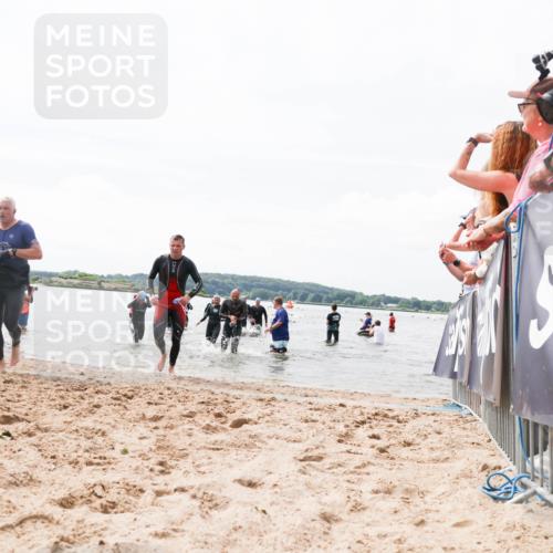 21.06.2026 - Viking Triathlon Michael Strokosch http://msf.ph/oto/9825566 21.06.2026 10:34:50 Schwimmen 51, 82, 118, 161, 255, 386, 391, 440, 536 meine-sportfotos.de